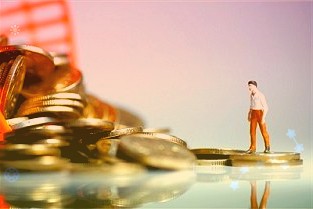 搭载R7-6850HS:惠普战X笔记本5399元送背包+支架