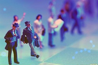 凯龙股份:投资企业氢能重卡订单首批交付市场化用户